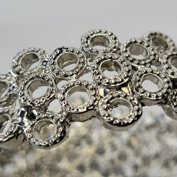 Dazzling Silver Cuff Bracelet Bangle - Picture 6 of 16